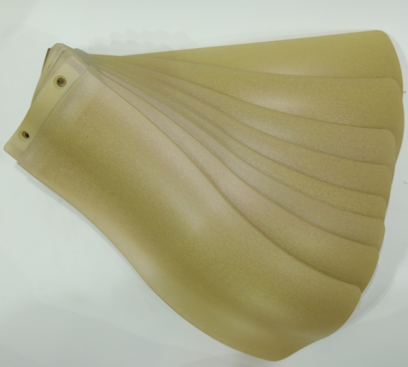 8 cánh quạt trần Fiore