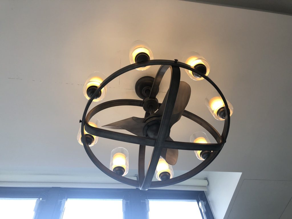 quat-den-chum-dang-cap