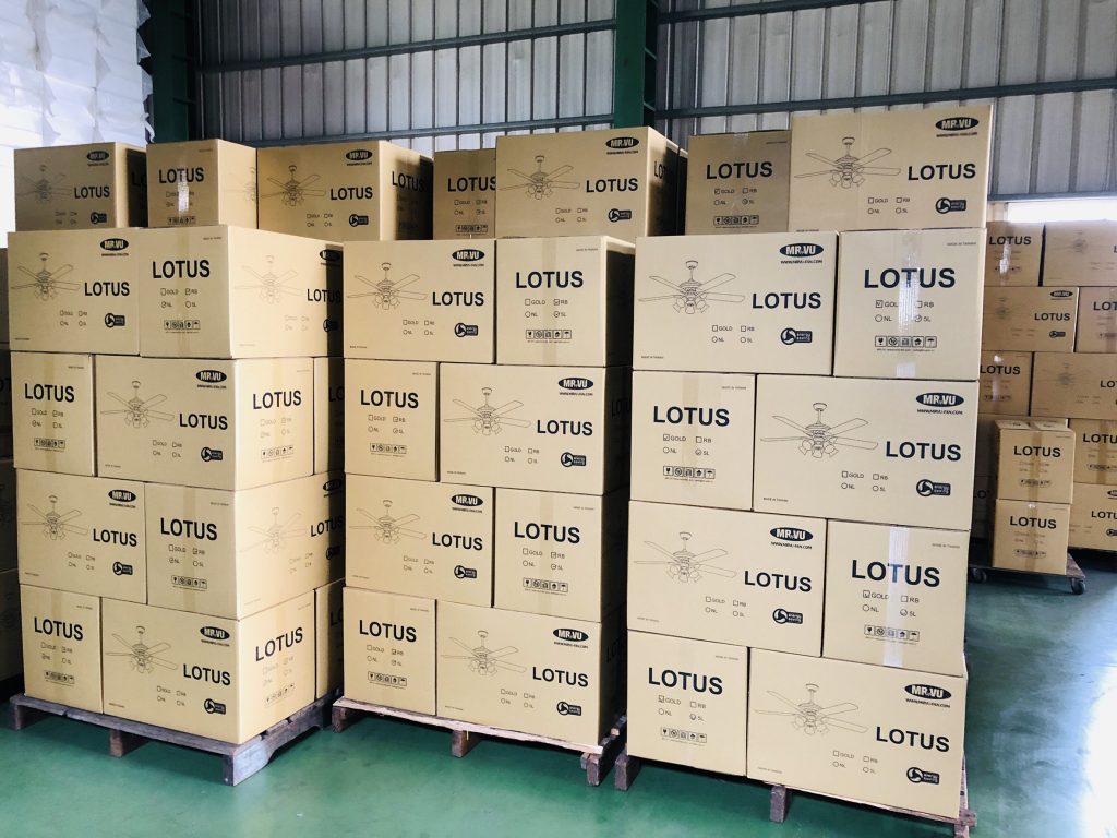 Thùng quạt trần Lotus