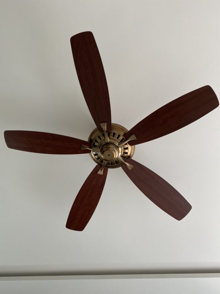 quat-tran-mau-dong-5canh-legend