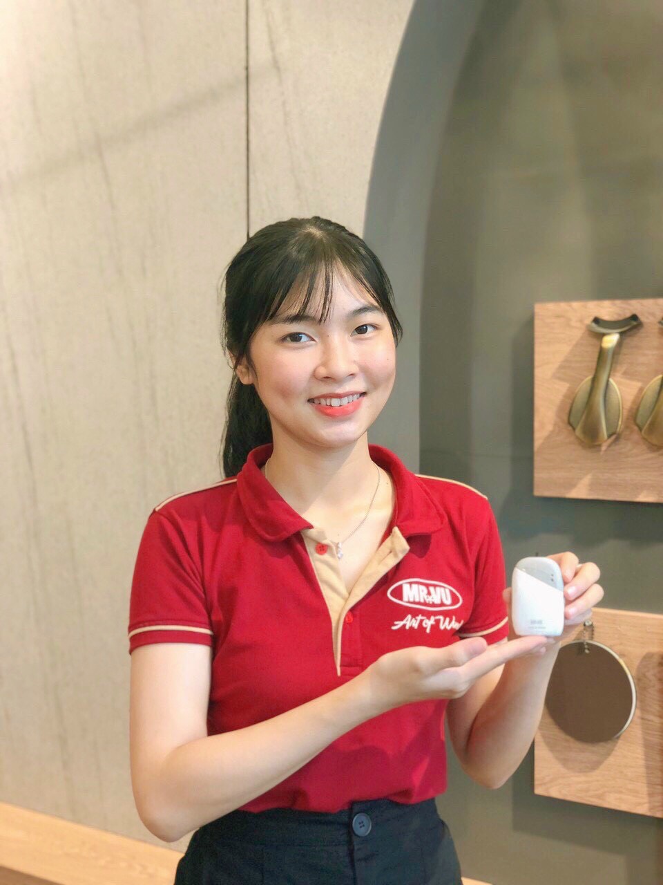 máy lọc không khí cá nhân nhỏ gọn - mrvu