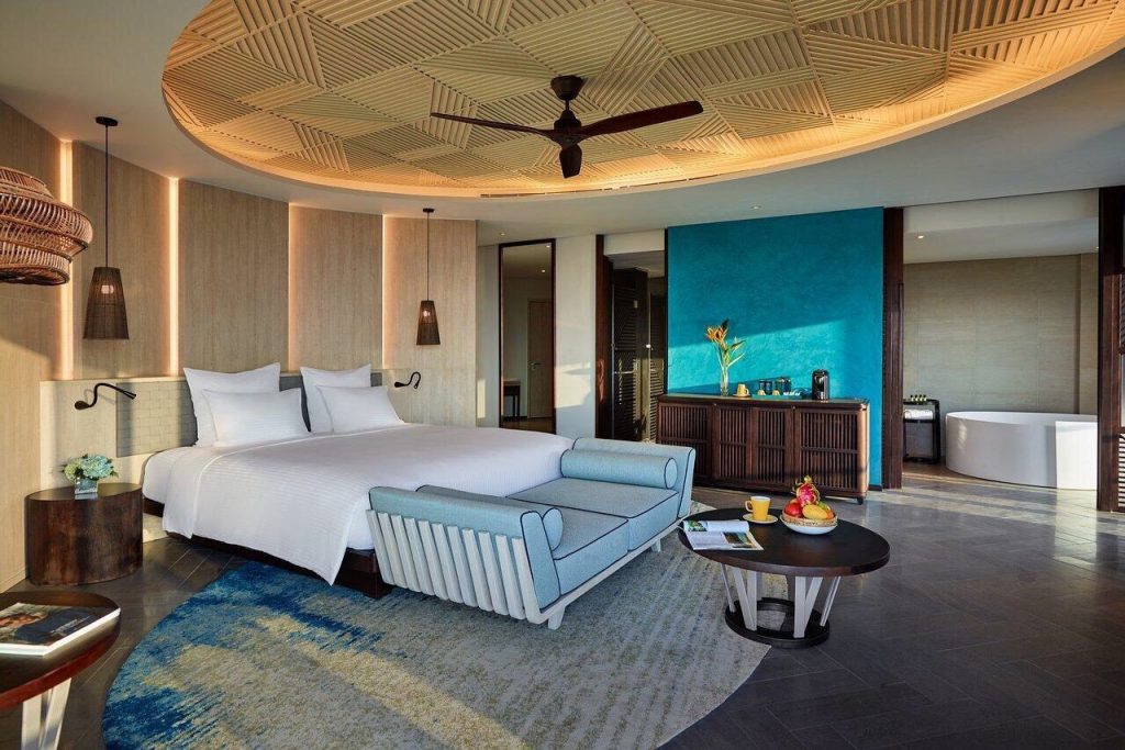 Quạt Mr.Vũ® Tại Pullman Phú Quốc Beach Resort 5* | Đẳng Cấp 13 Không gian đầy đủ tiện nghi ,hơn hết không thể thiếu quạt trần ,làm thoáng không gian căn phòng