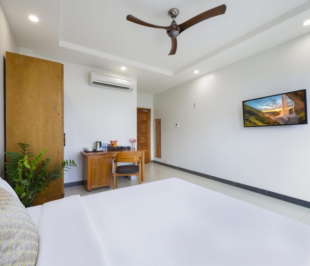 Phòng Cao Cấp được bố trí 1 giường hoặc 2 giường đôi