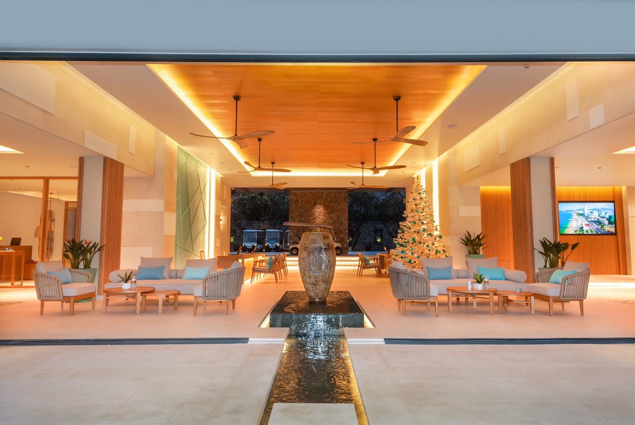 Sảnh Resort với ấn tượng khó quên của du khách về những mẫu Quạt Trần Mr.Vũ Timmix