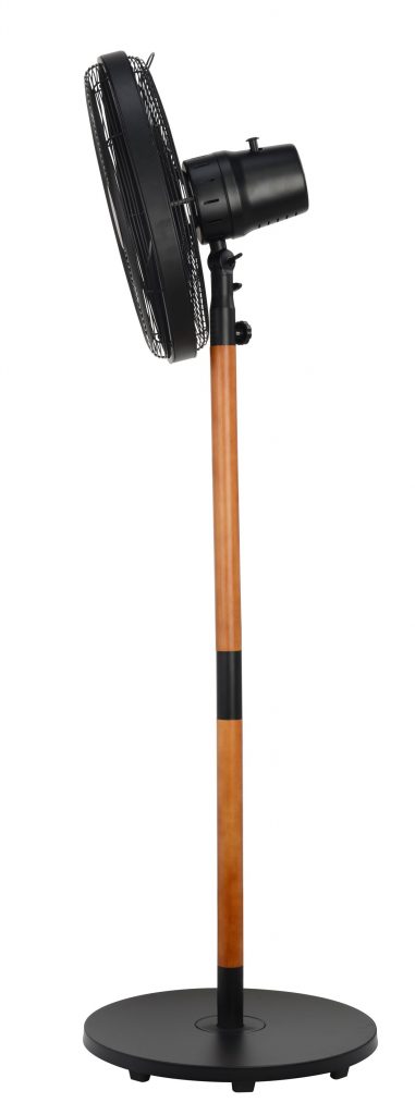 quạt đứng màu đen, chân gỗ