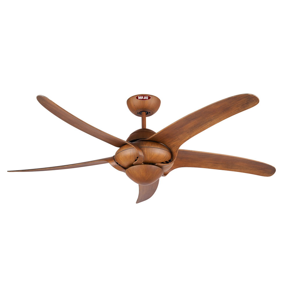 quat-tran-uragnao-nau5 quat-tran-uragnao-nau5