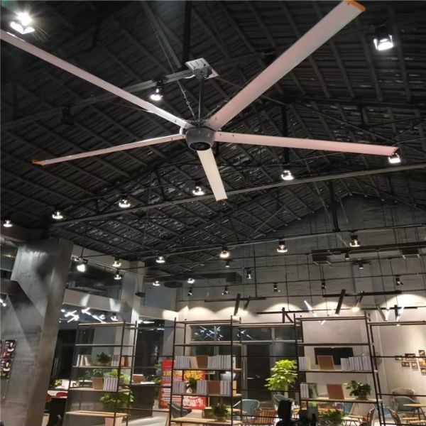 Quạt trần công nghiệp HVLS 3.5m 1 Quạt trần công nghiệp HVLS 3.5m cực kỳ phù hợp cho các không gian có trần cao vừa phải