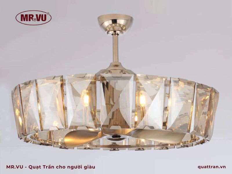 Quạt trần chung cư tối giản