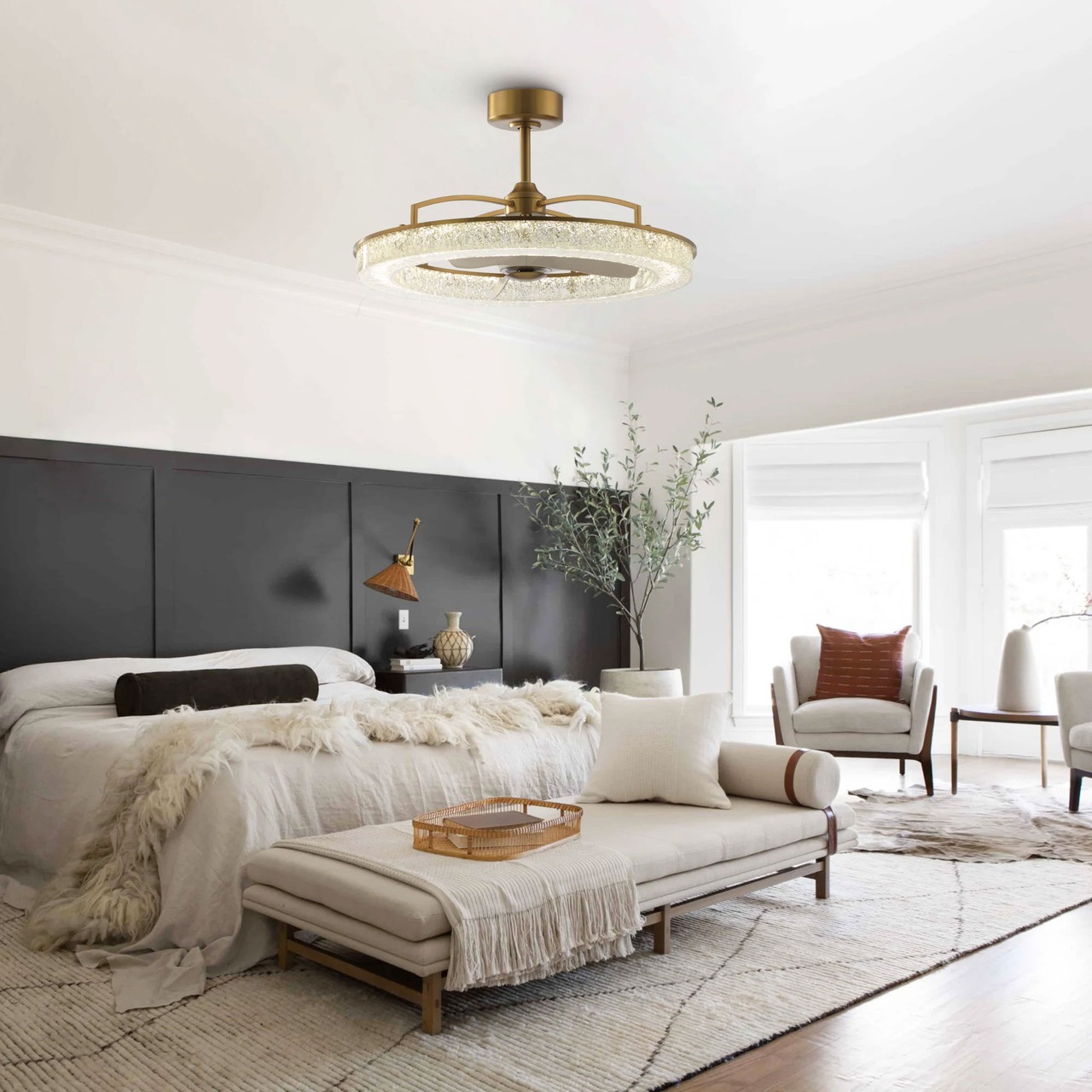 Quạt trần đèn chùm pha lê Eliza Mr.Vu cho không gian sống nhà bạn thêm phần đẳng cấp