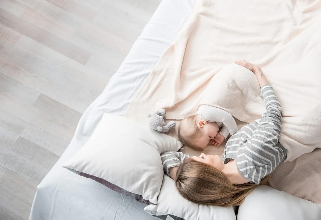 Máy lọc không khí gắn tường