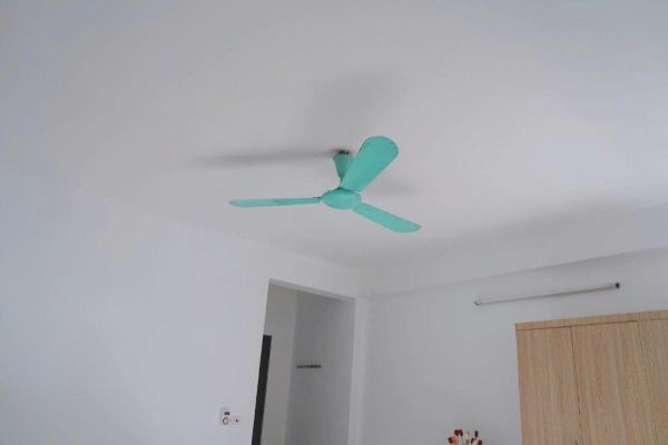Quạt trần Vinawind 3 cánh vận hành êm ái, siêu bền bỉ 15 Hãy chú ý đến sải cánh để đảm bảo quạt đủ sức làm mát cho toàn bộ không gian