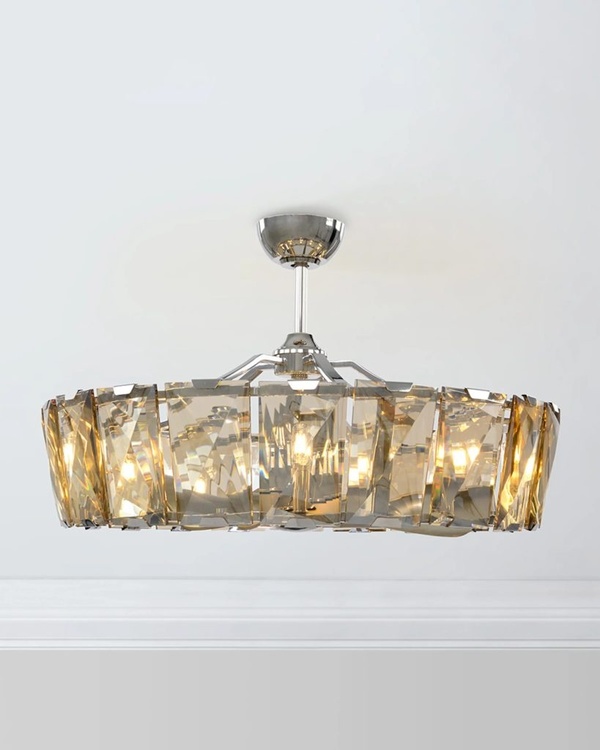 Mẫu 5: Quạt pha lê CRYSTAL với hạt pha lê khúc xạ ánh sáng, nâng tầm thẩm mỹ nội thất