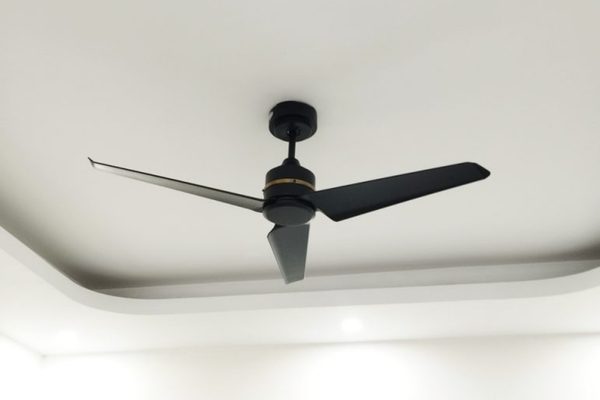 Quạt trần 3 cánh ngắn SEABIRD sải cánh 1.1m, động cơ DC 40W siêu êm