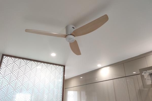 Quạt trần Sky WH Led động cơ DC tiết kiệm tới 70% điện năng