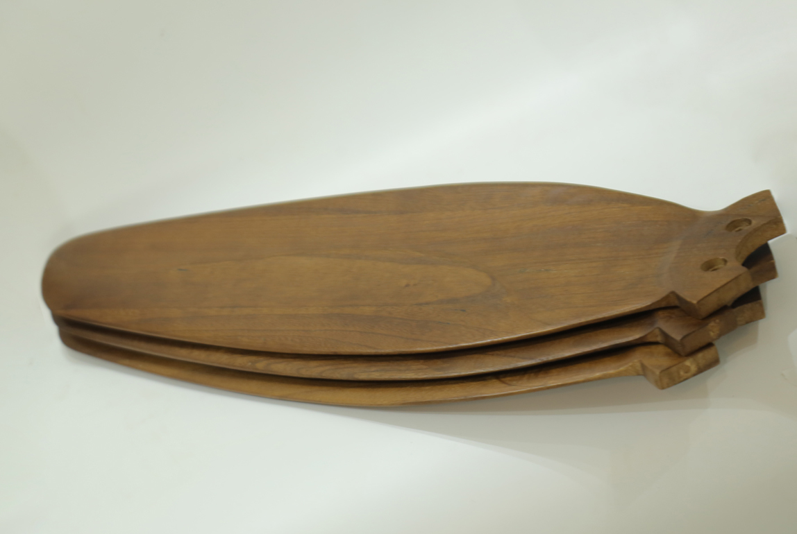 canh quat tran royal samara