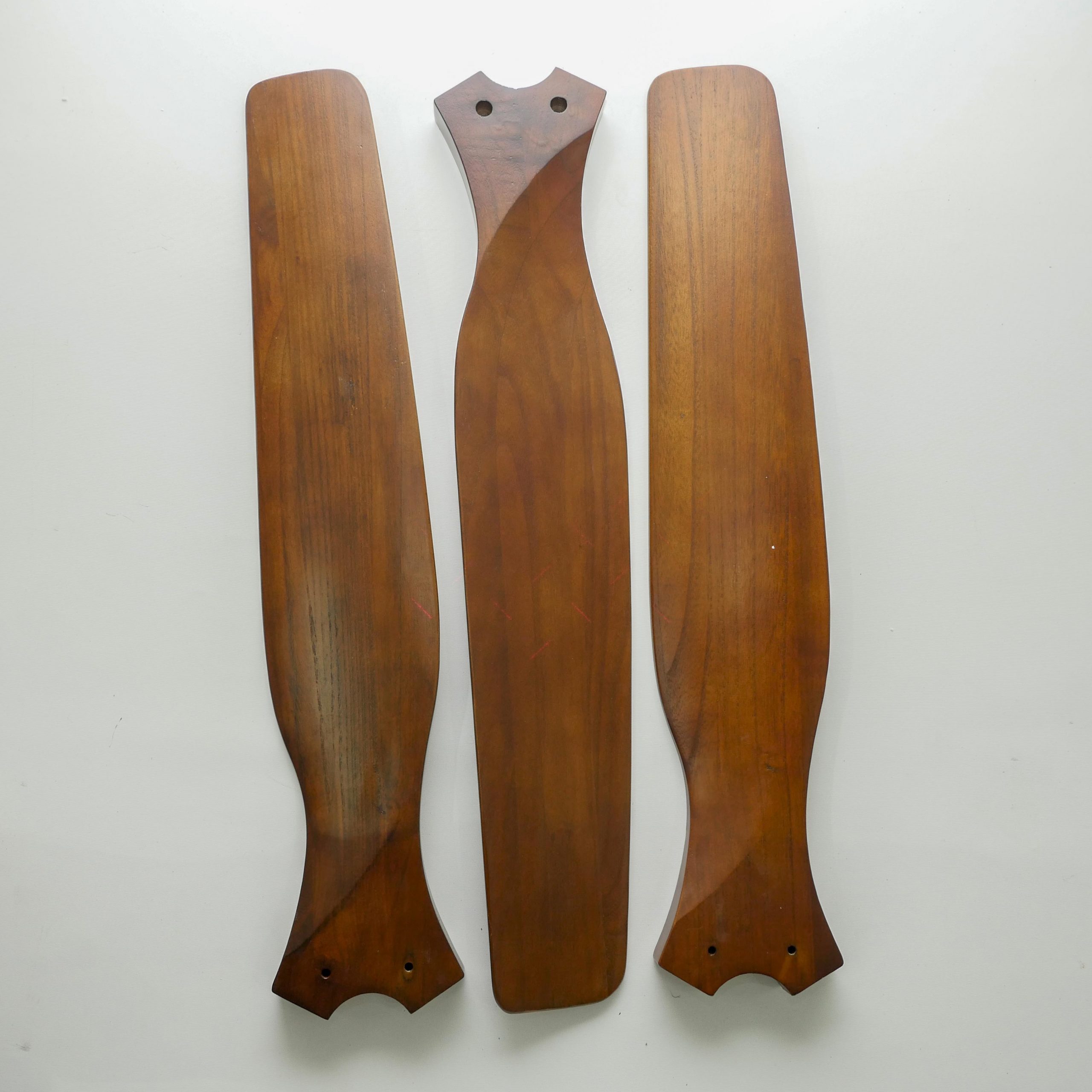 canh quat tran royal trend scaled canh quat tran royal trend scaled