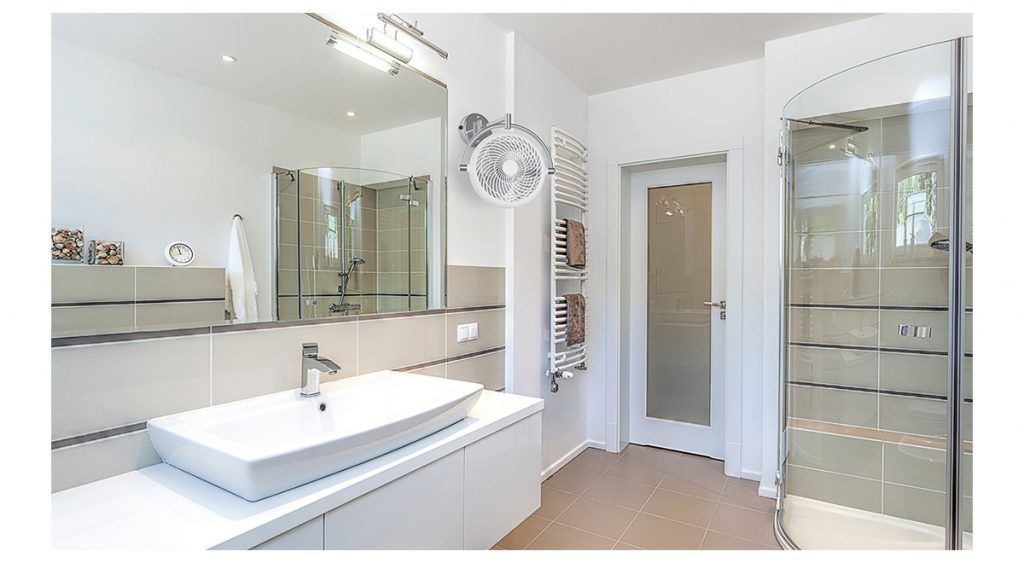 quat treo tuong nha tam quat treo tuong nha tam