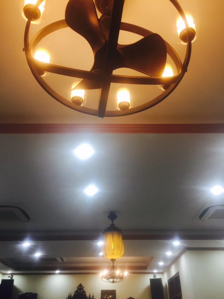 quat den chum crown quat den chum crown