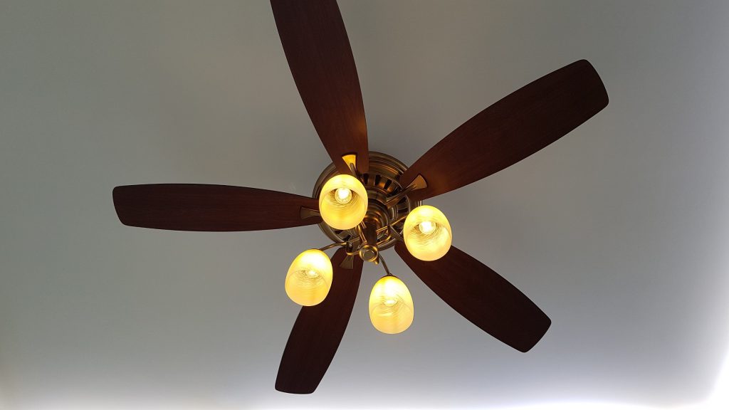 quat tran phong khach legend quat tran phong khach legend