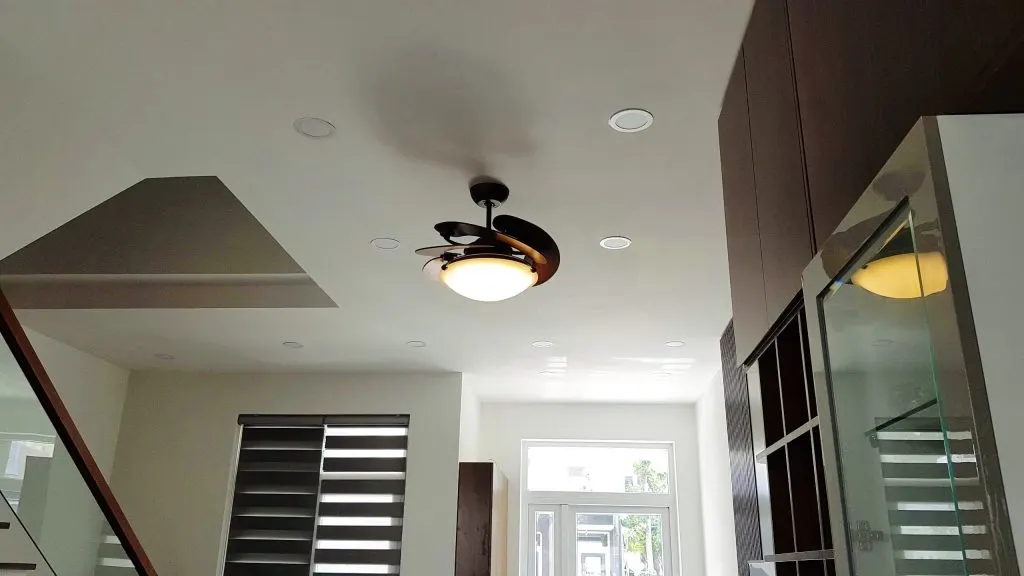 Top 5 mẫu Quạt trần chạy êm nhất 4 b68bfad8fc9406ca5f85