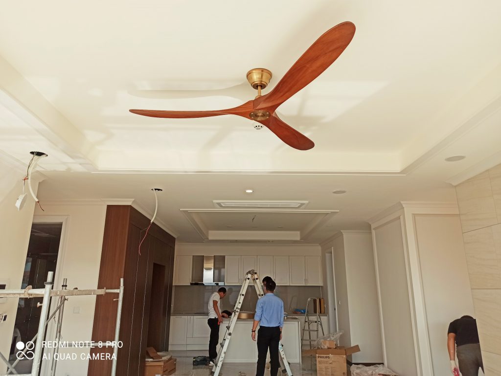 quat tran canh go eagle70 vang quat tran canh go eagle70 vang