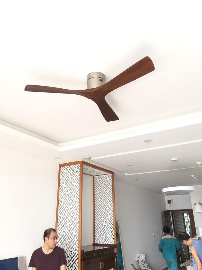 quat canh go op sat tran quat canh go op sat tran