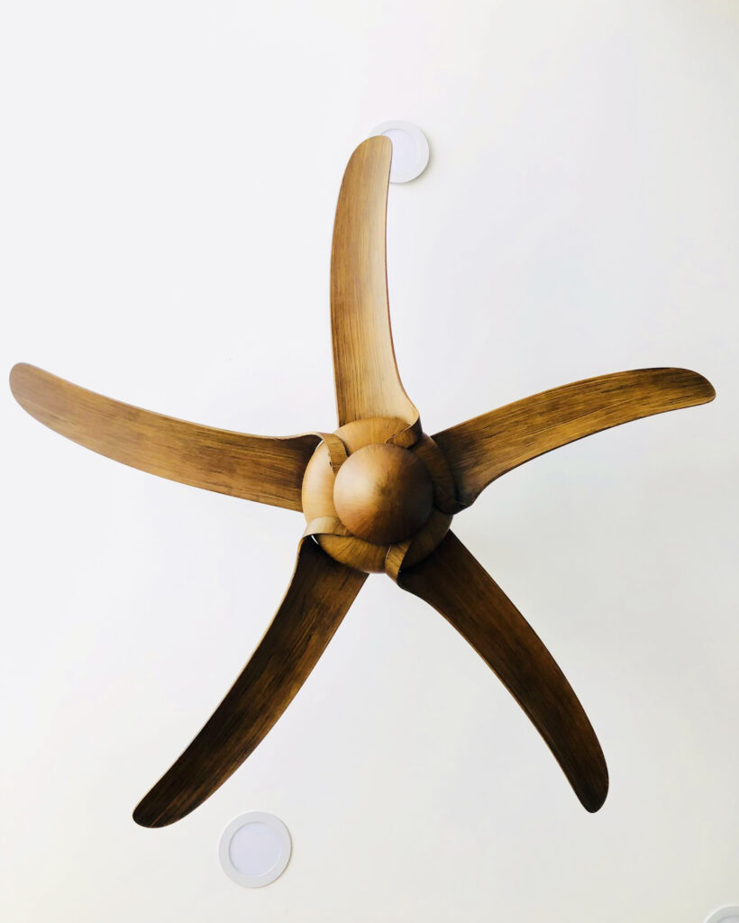 quat tran 5canh mat nhat uragano quat tran 5canh mat nhat uragano