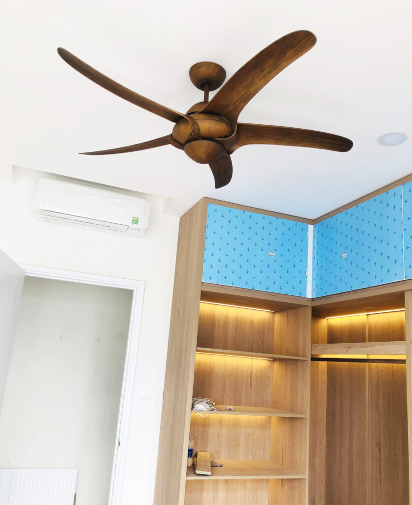 quat tran 5canh mat nhat uragano4 quat tran 5canh mat nhat uragano4