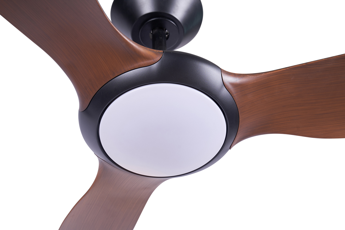 quat-tran-3-canh-co-den-hien-dai-huraled4 quat-tran-3-canh-co-den-hien-dai-huraled4