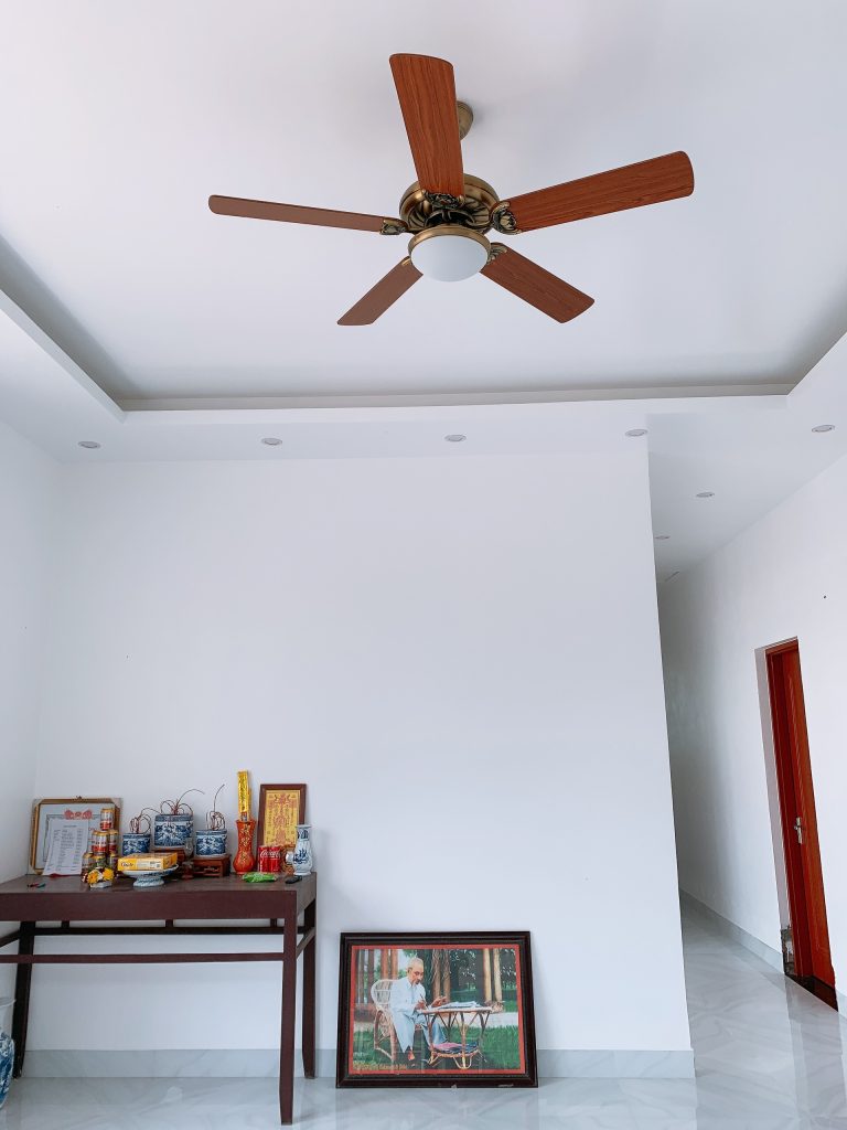 quat tran led 5 canh quat tran led 5 canh