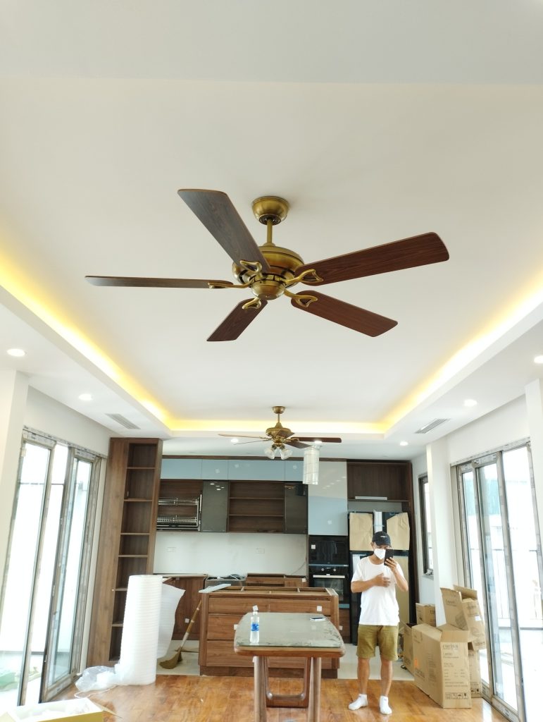 quat tran 5canh classic gold quat tran 5canh classic gold