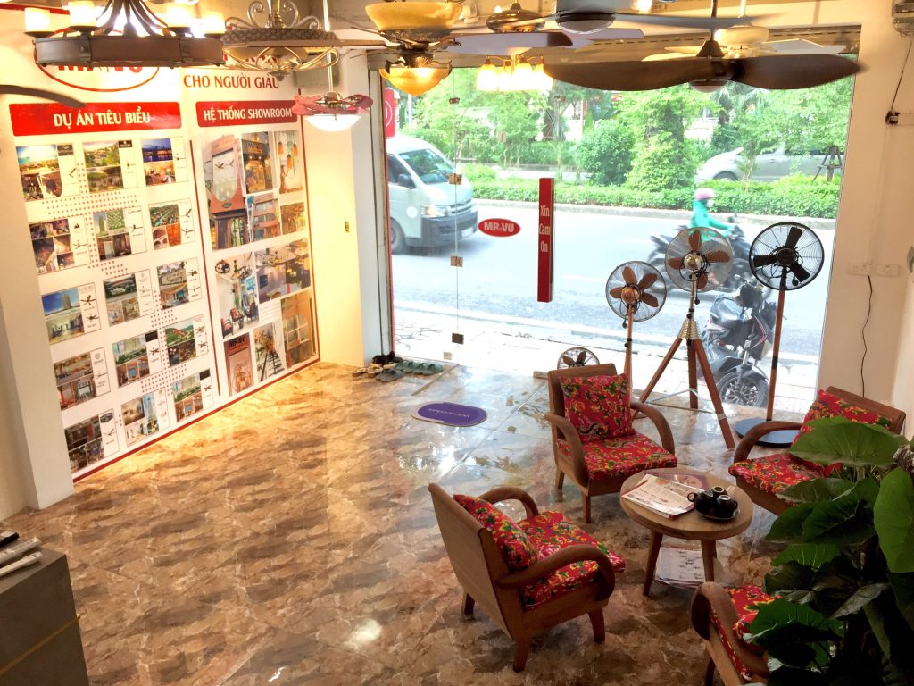 quat-tran-quan-dong-da