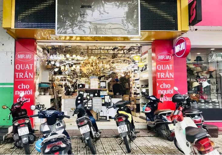 Showroom quạt trần Mr.Vũ tại Quảng Nam 6 Showroom quạt trần Mr.Vũ tại Quảng Nam