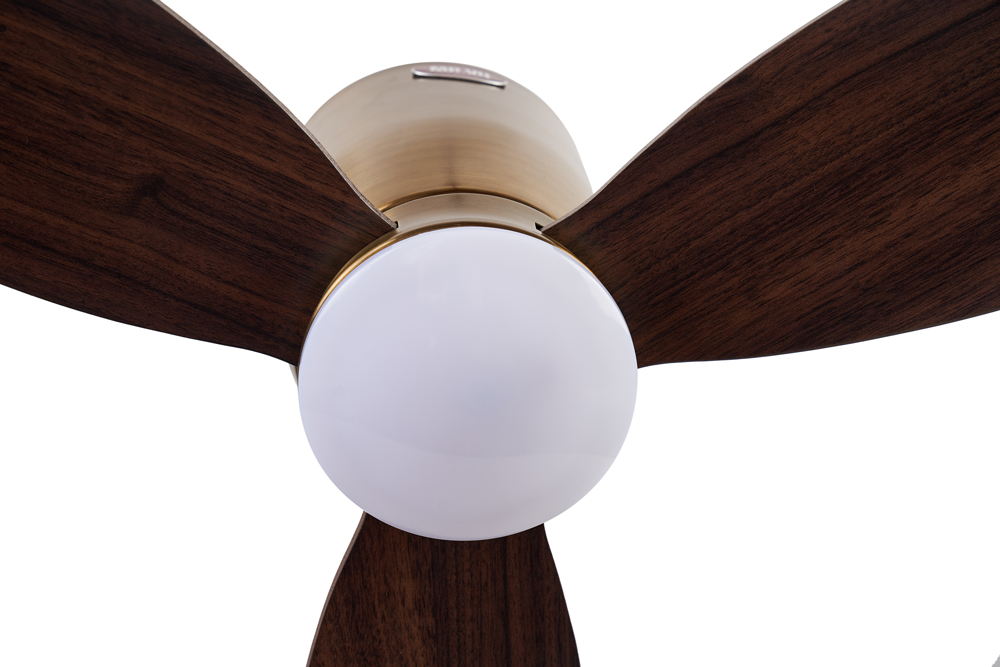 Đèn led ở chính giữa