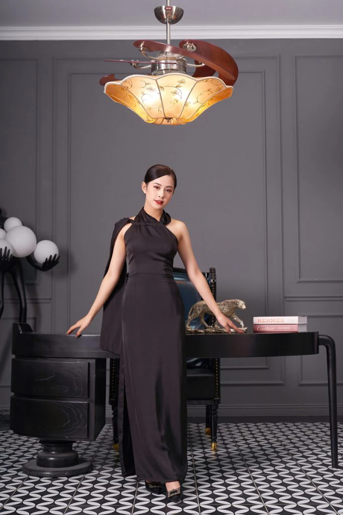 quat tran 5canh cup xoe belle