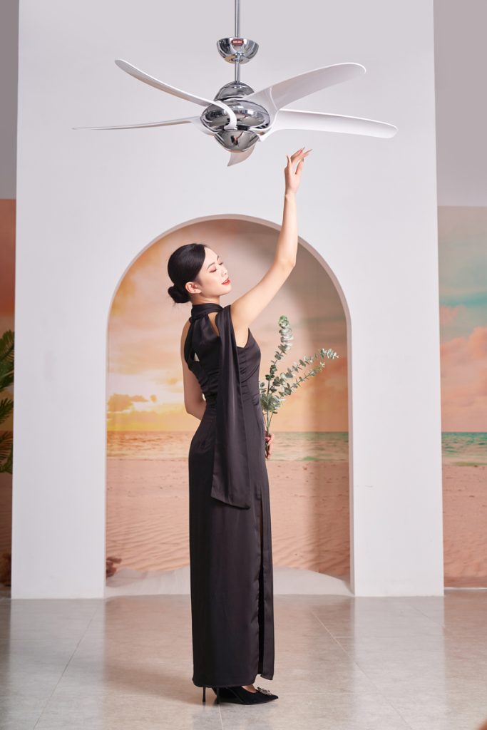 quat tran 5canh uragano trang quat tran 5canh uragano trang