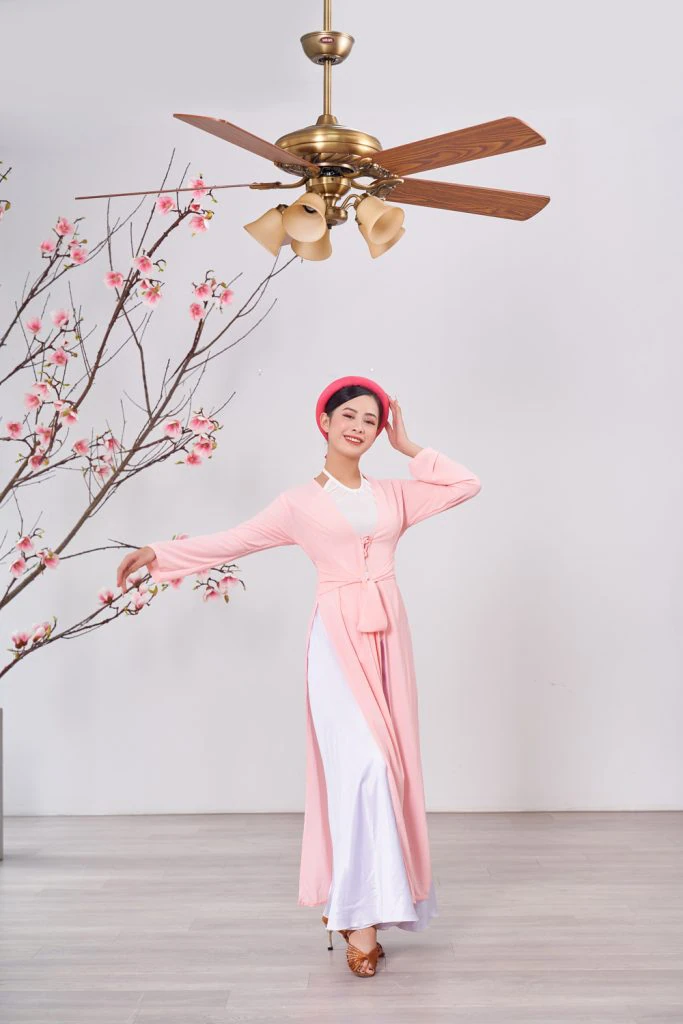 quat tran lotus co den dep