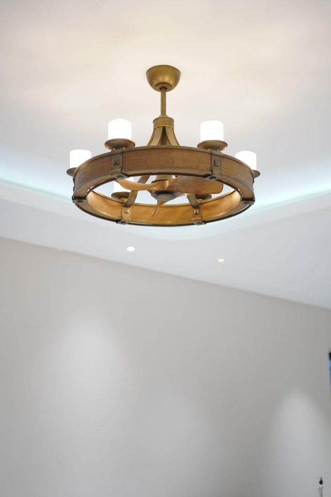 quat tran den chum dangnen candela quat tran den chum dangnen candela