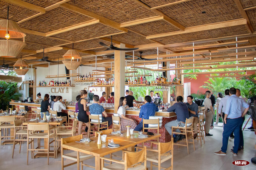 khong-gian-nha-hang-clay-quan-2