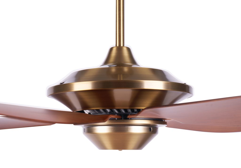 quat-tran-trang-tri-strong-go2 quat-tran-trang-tri-strong-go2