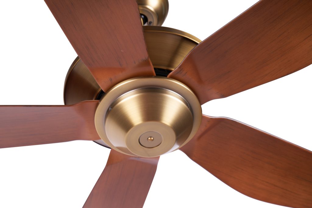 quat-tran-trang-tri-strong-go5 quat-tran-trang-tri-strong-go5