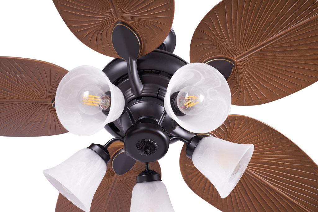 quat-tran-canh-la-5-den-casa6 quat-tran-canh-la-5-den-casa6