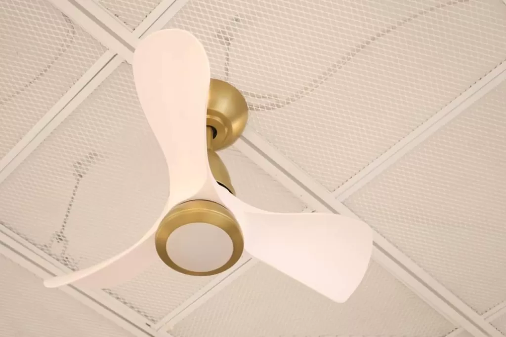 Quạt trần nhỏ đẹp màu trắng MINI