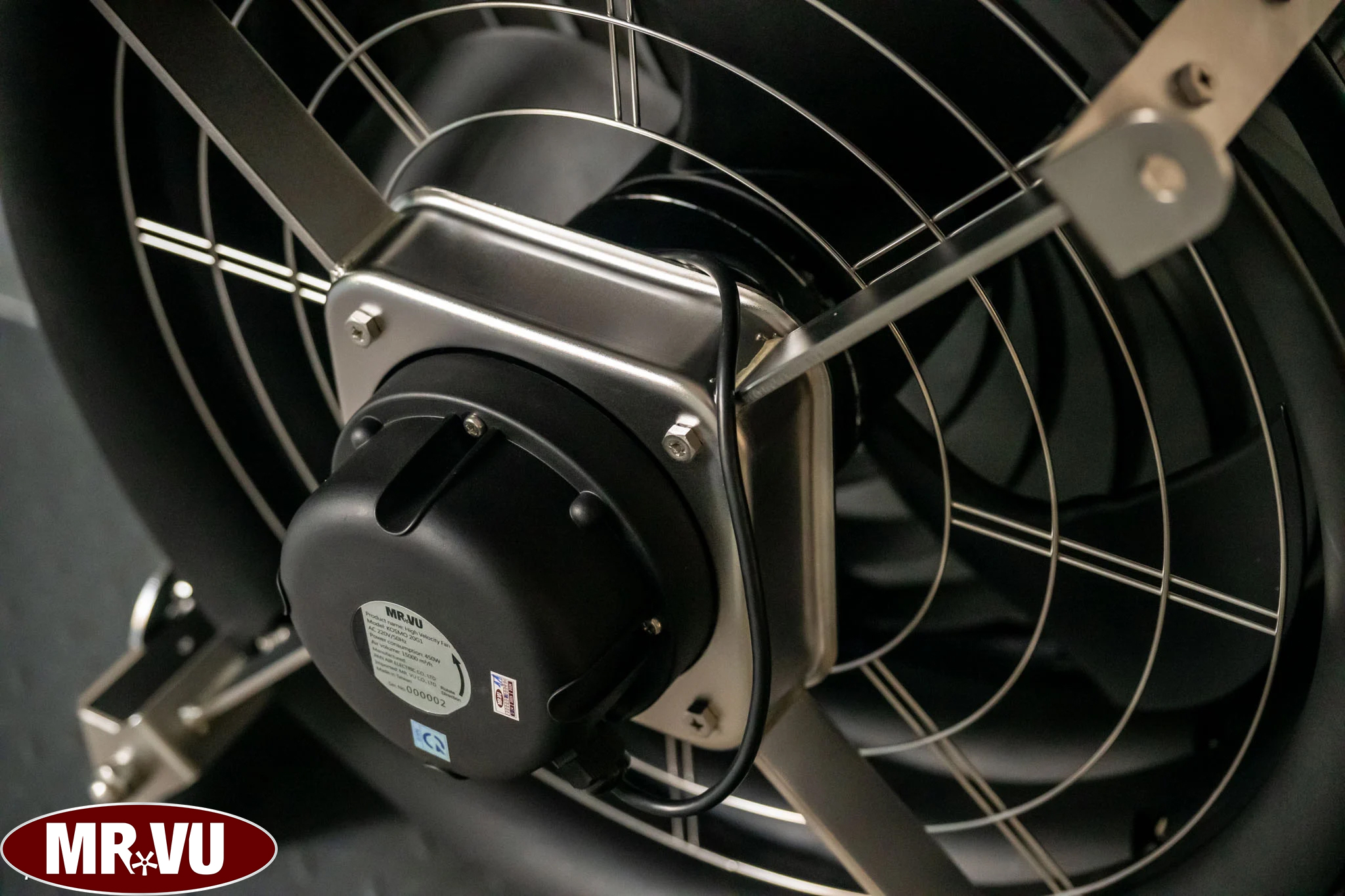 quat-cong-nghiep-chat-luong-cao-kosmo