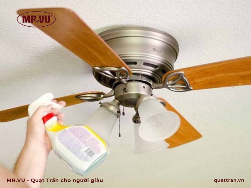 vệ sinh quạt trần