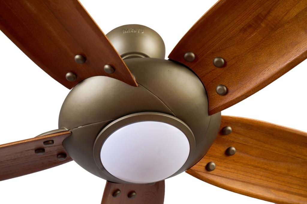 quat-tran-5canhgo-rose-den4 quat-tran-5canhgo-rose-den4