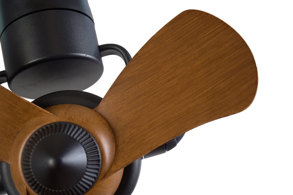 quat-treo-tuong-dep-bon-wn4