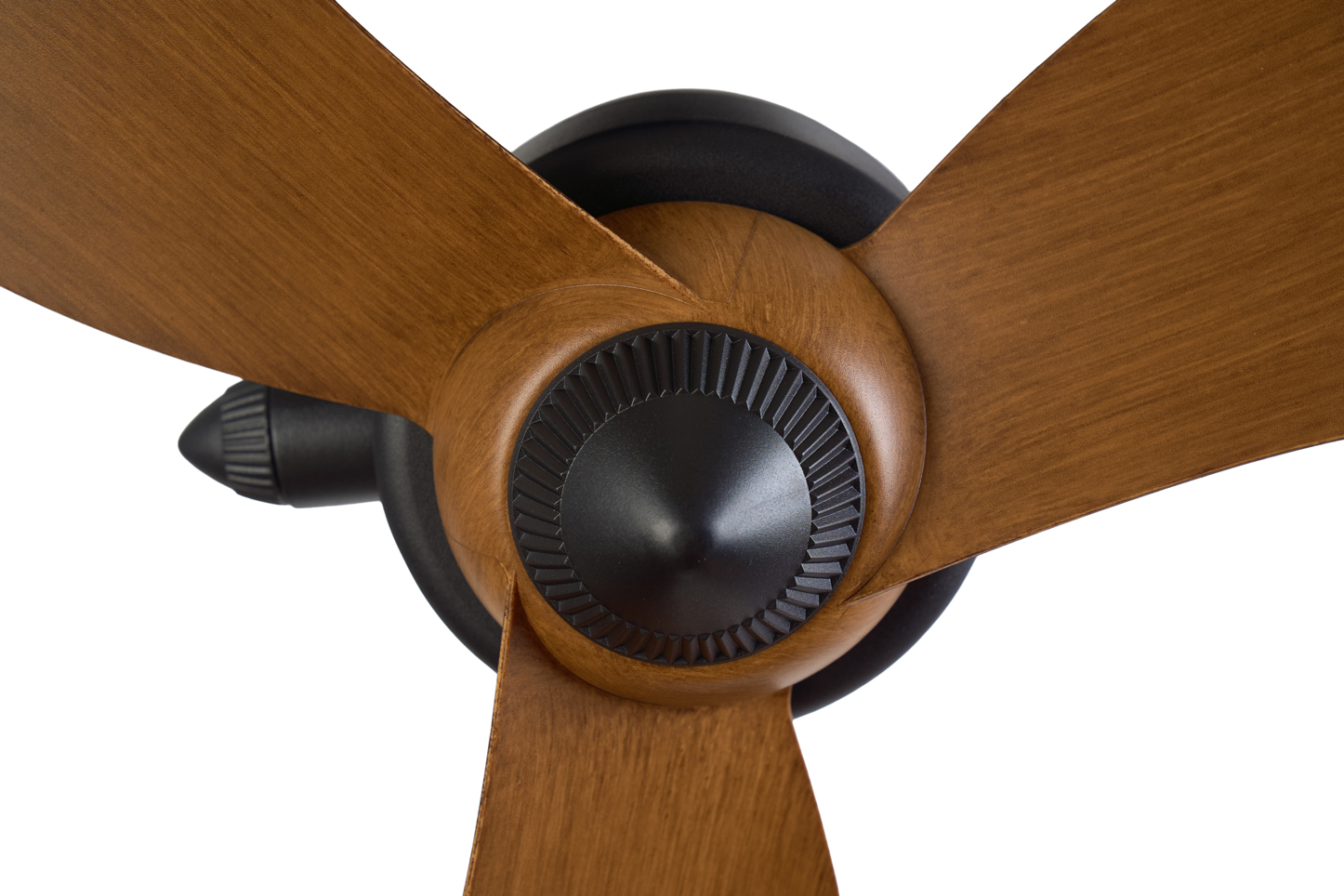 quat-treo-tuong-dep-bon-wn5