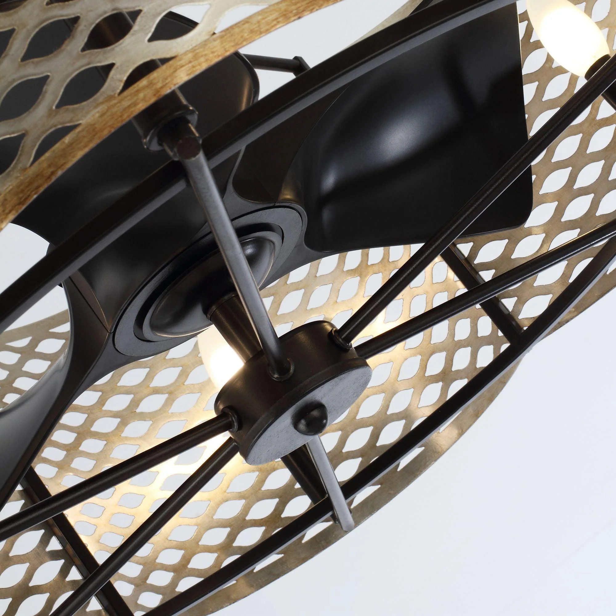 canh-quat-arthur 3 cánh quạt làm bằng chất liệu PP cao cấp