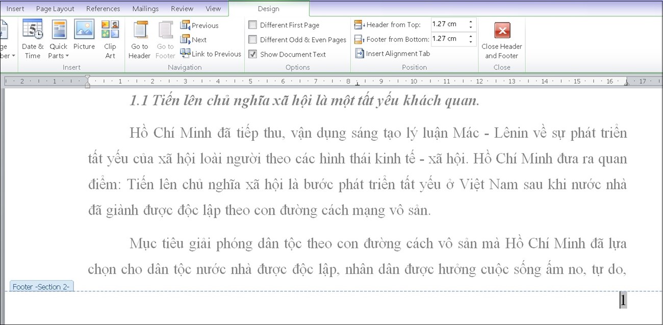 Trong phần Design, bạn sẽ thấy mục Link to Previous được in đậm nghĩa là 2 phần của văn bản vẫn còn đang được liên kết. Bạn nhấp vào mục Link to Previous để tiến hành xóa liên kết. Trong phần Design> mục Link to Previous để tiến hành xóa liên kết